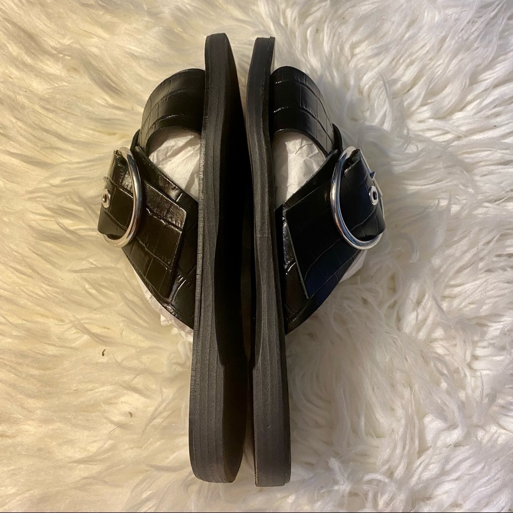 K.COBLER Women’s Leather Cross Buckle Slide Size 6 - Picture 3 of 6